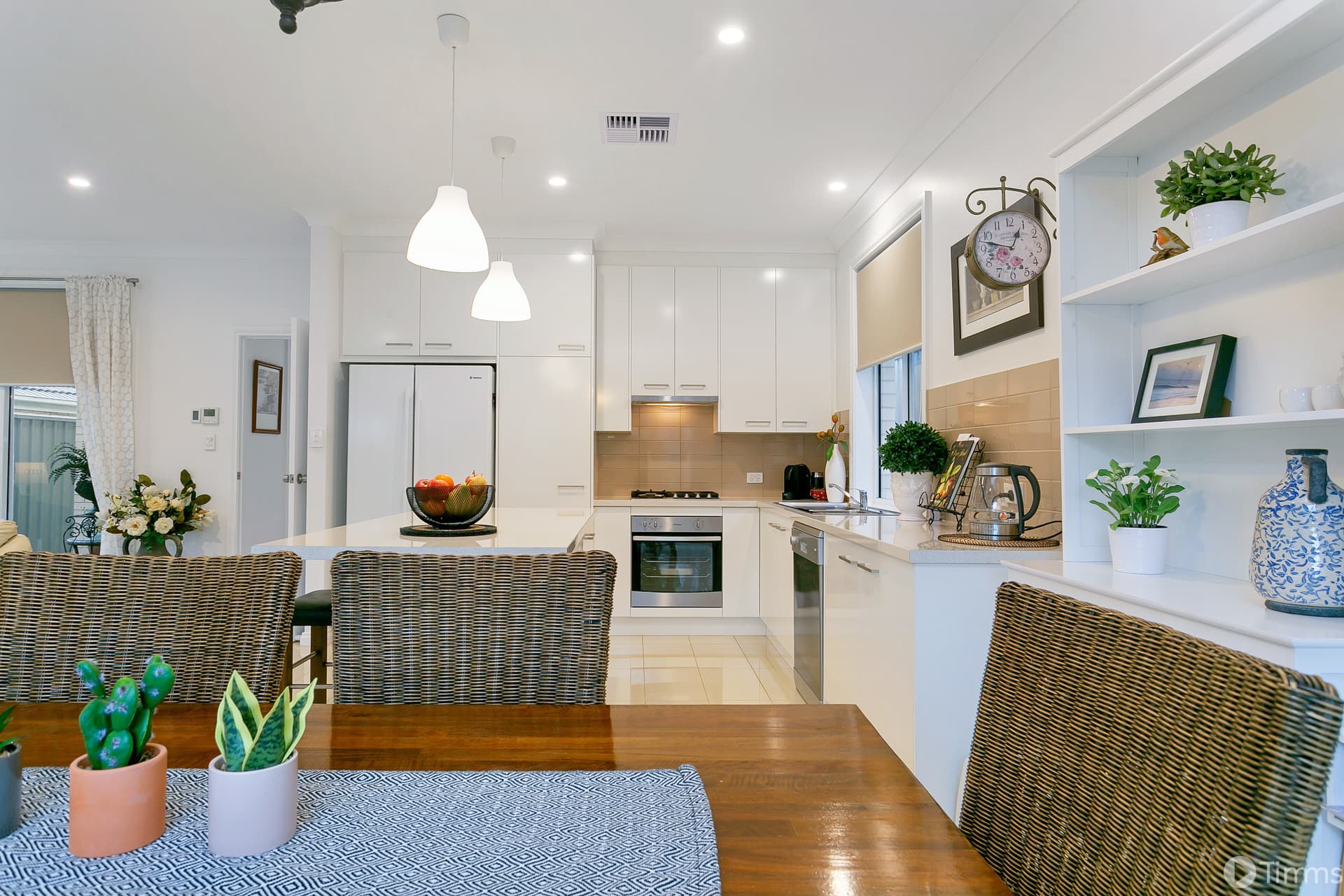 8 Buxton Road, Seaford Heights - Thumbnail 2