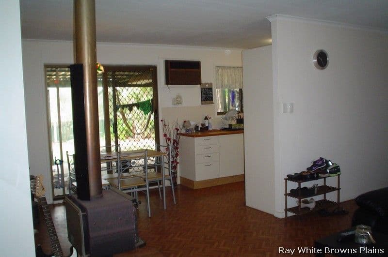8 Forestglen Crescent, Browns Plains QLD 4118, Browns Plains - Thumbnail 4