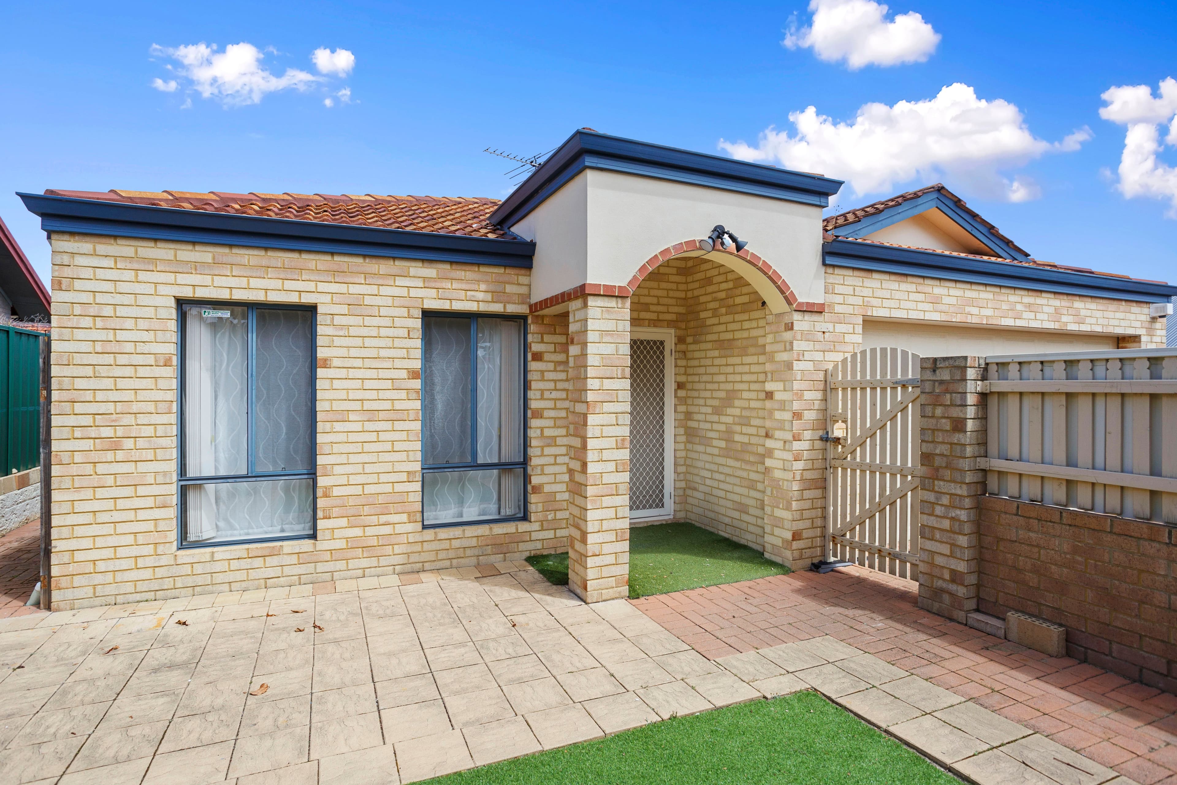 91A Hillsborough Drive, Nollamara WA 6061, Nollamara - Thumbnail 3
