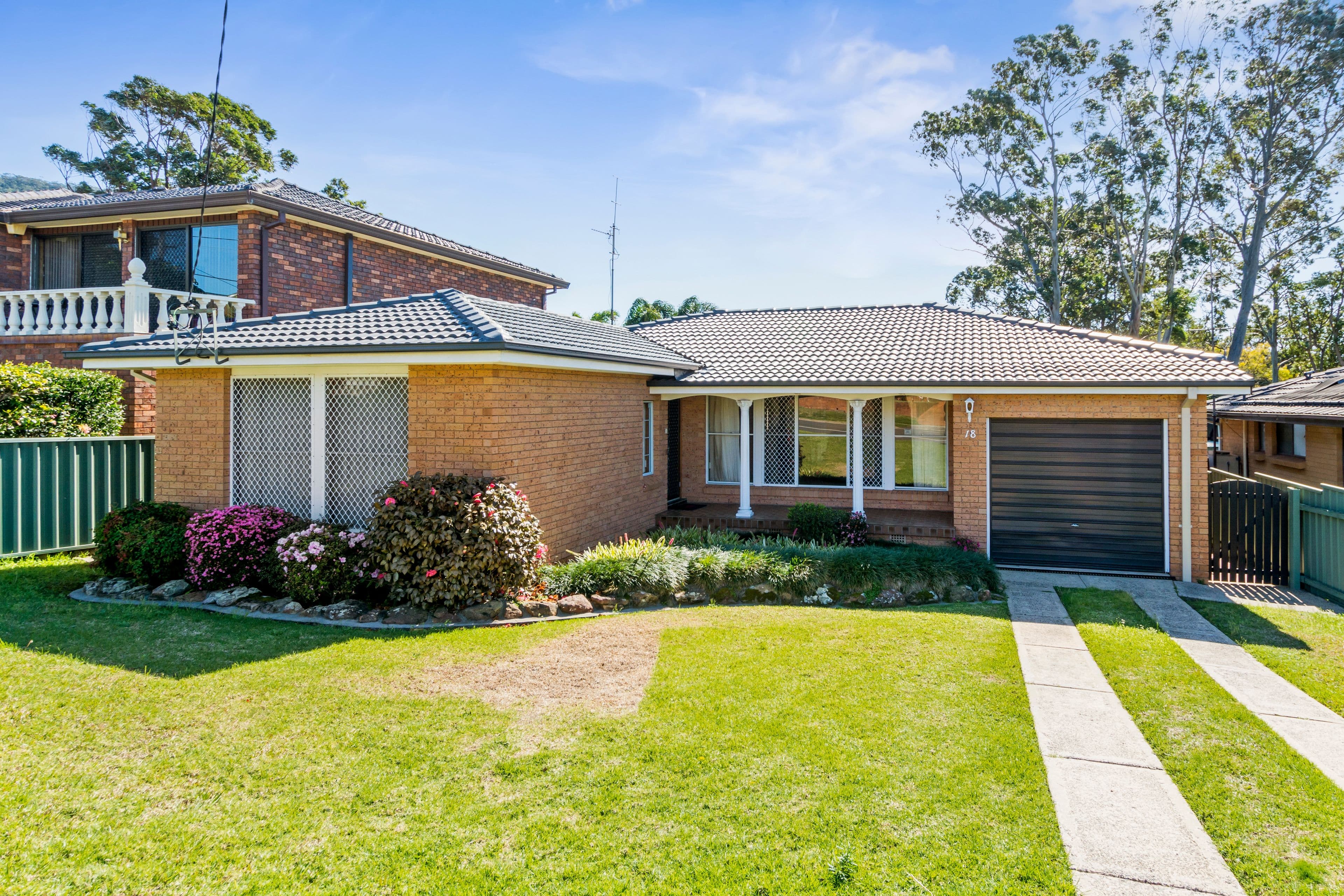 18 Tarrawanna Road, Corrimal NSW 2518, Corrimal - Image 1