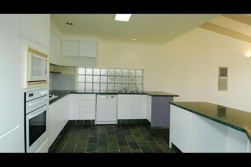 57 Limetree Parade, RUNAWAY BAY QLD 4216, Runaway Bay - Thumbnail 5
