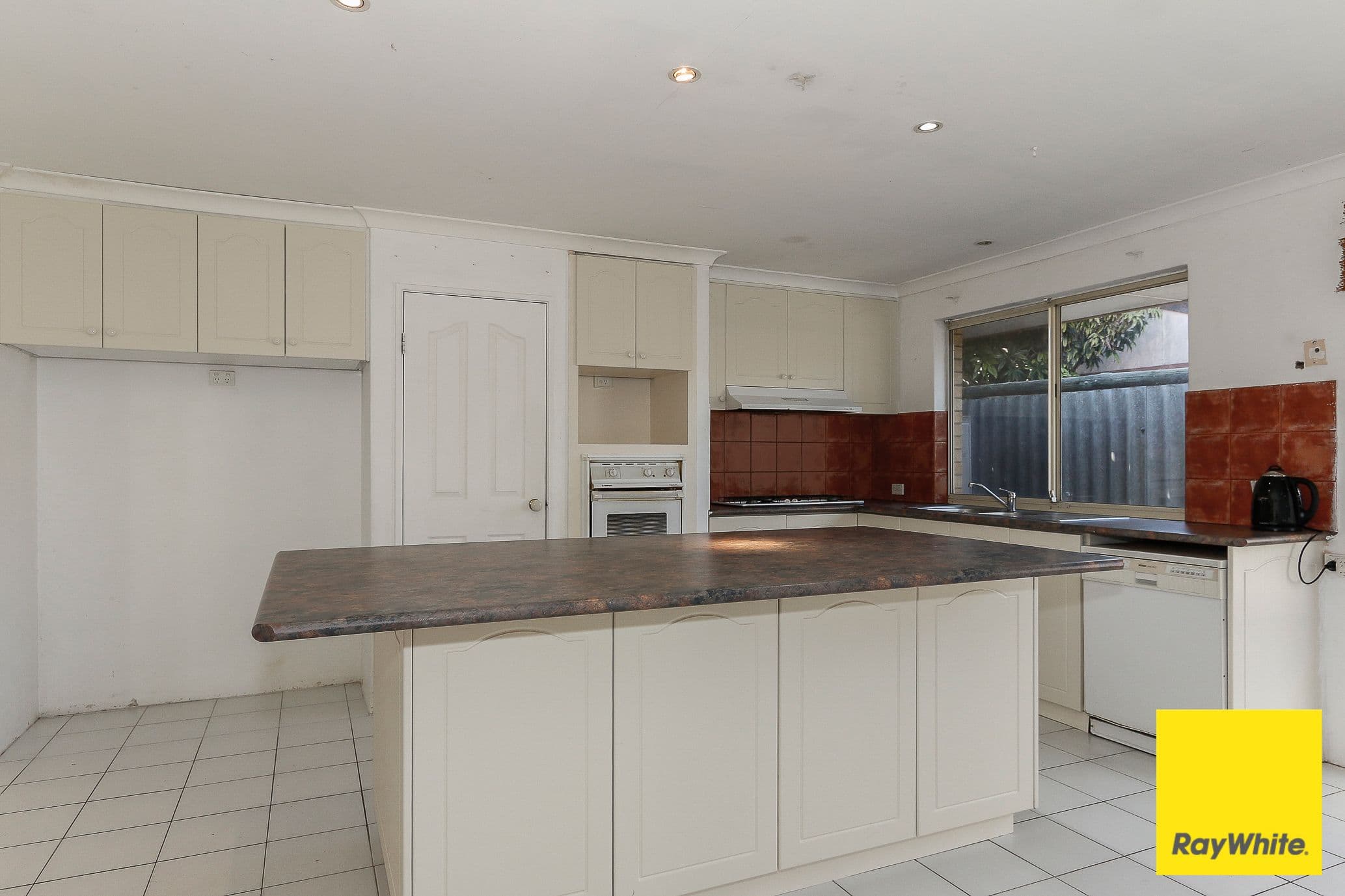 160 Morley Drive East, Eden Hill WA 6054, Eden Hill - Thumbnail 3