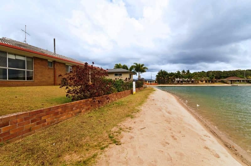 71 Nineteenth Avenue, PALM BEACH QLD 4221, Palm Beach - Thumbnail 3