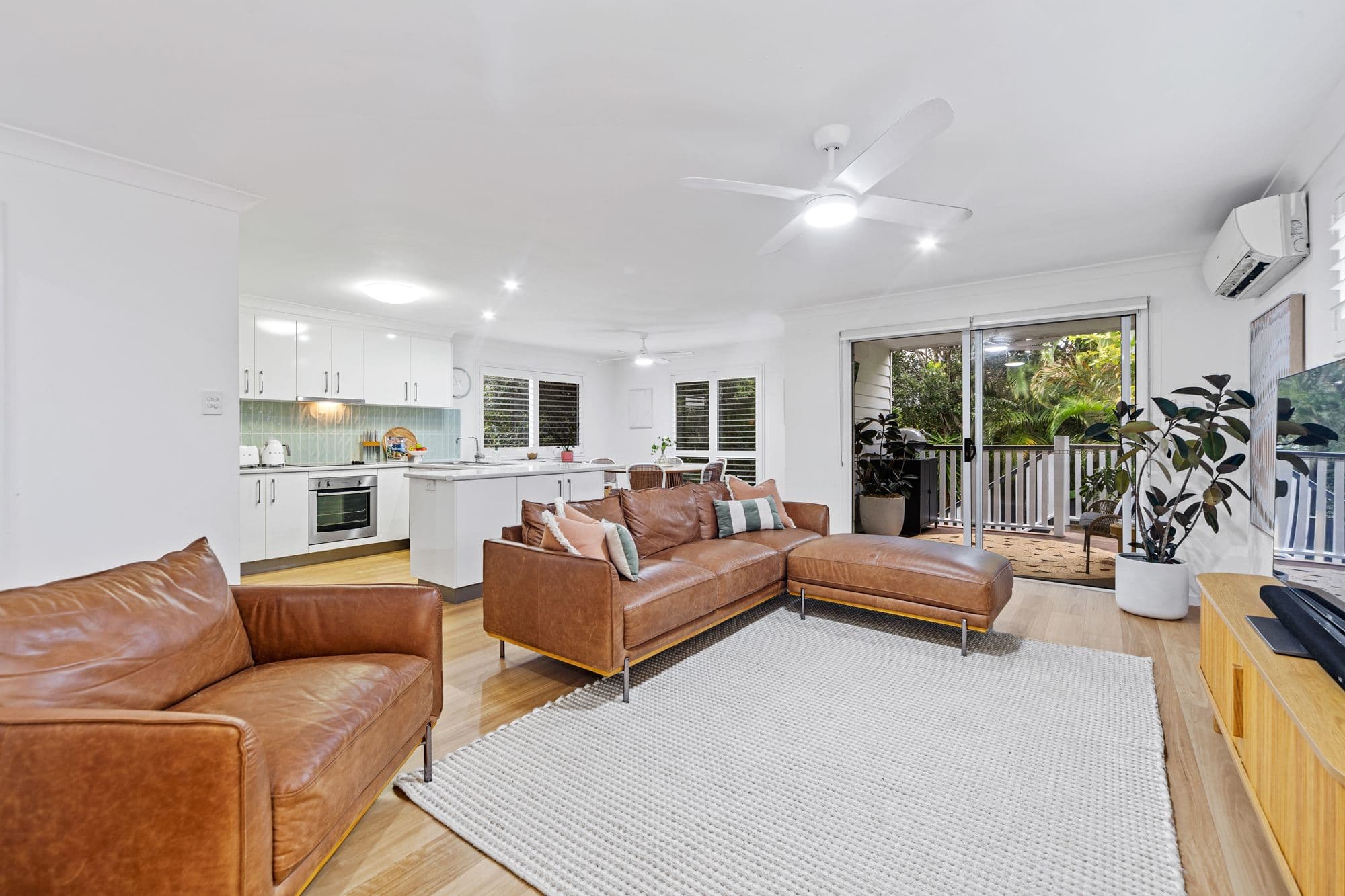 161A Scarborough Road, Redcliffe QLD 4020, Redcliffe - Thumbnail 2