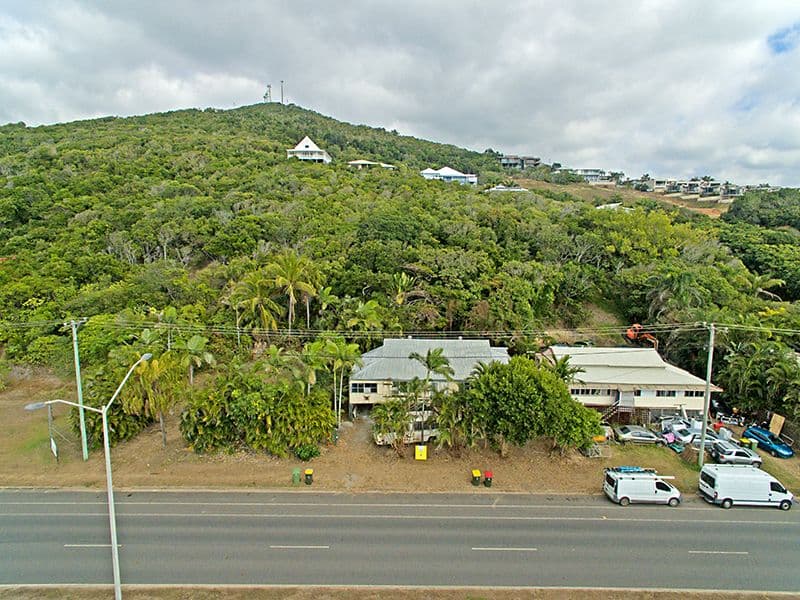 76 Farnborough Road, Meikleville Hill QLD 4703, Meikleville Hill - Thumbnail 2