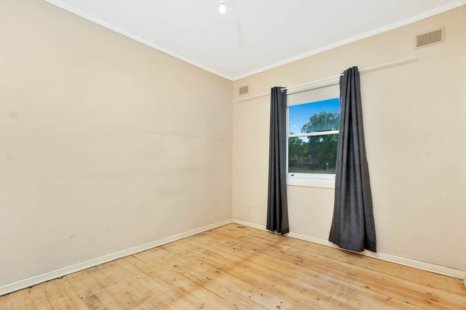26 Campbell Road, Elizabeth Downs SA 5113, Elizabeth Downs - Thumbnail 5