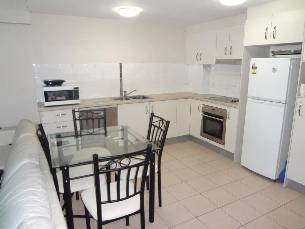 3 Lindwall Street, UPPER MOUNT GRAVATT QLD 4122, Upper Mount Gravatt - Thumbnail 2