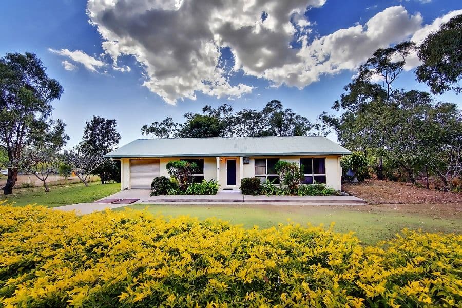 11 Mt Kulburn Drive, JENSEN QLD 4818, Jensen - Image 1
