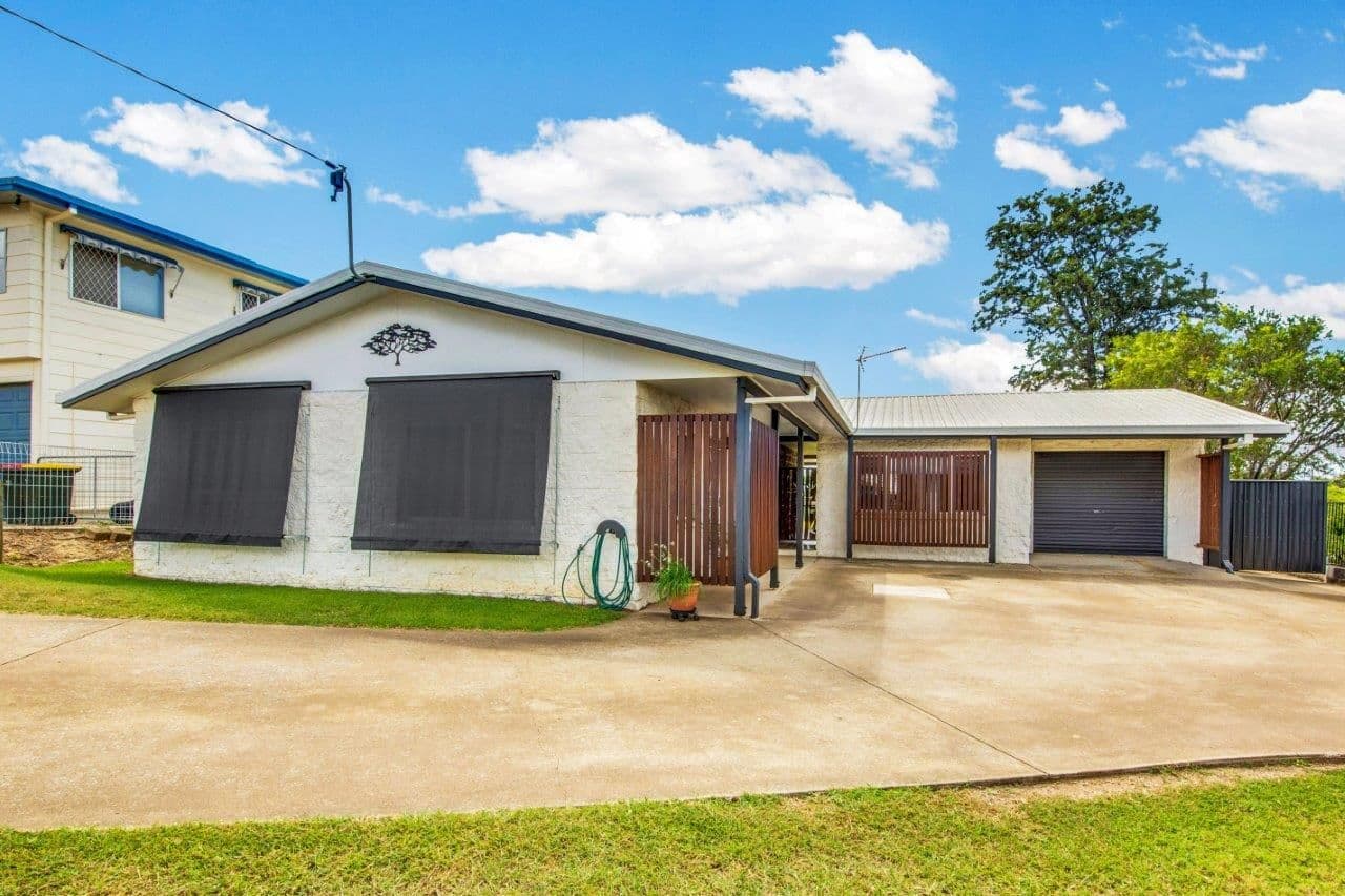25 Fletcher Street, West Gladstone QLD 4680, West Gladstone - Image 1
