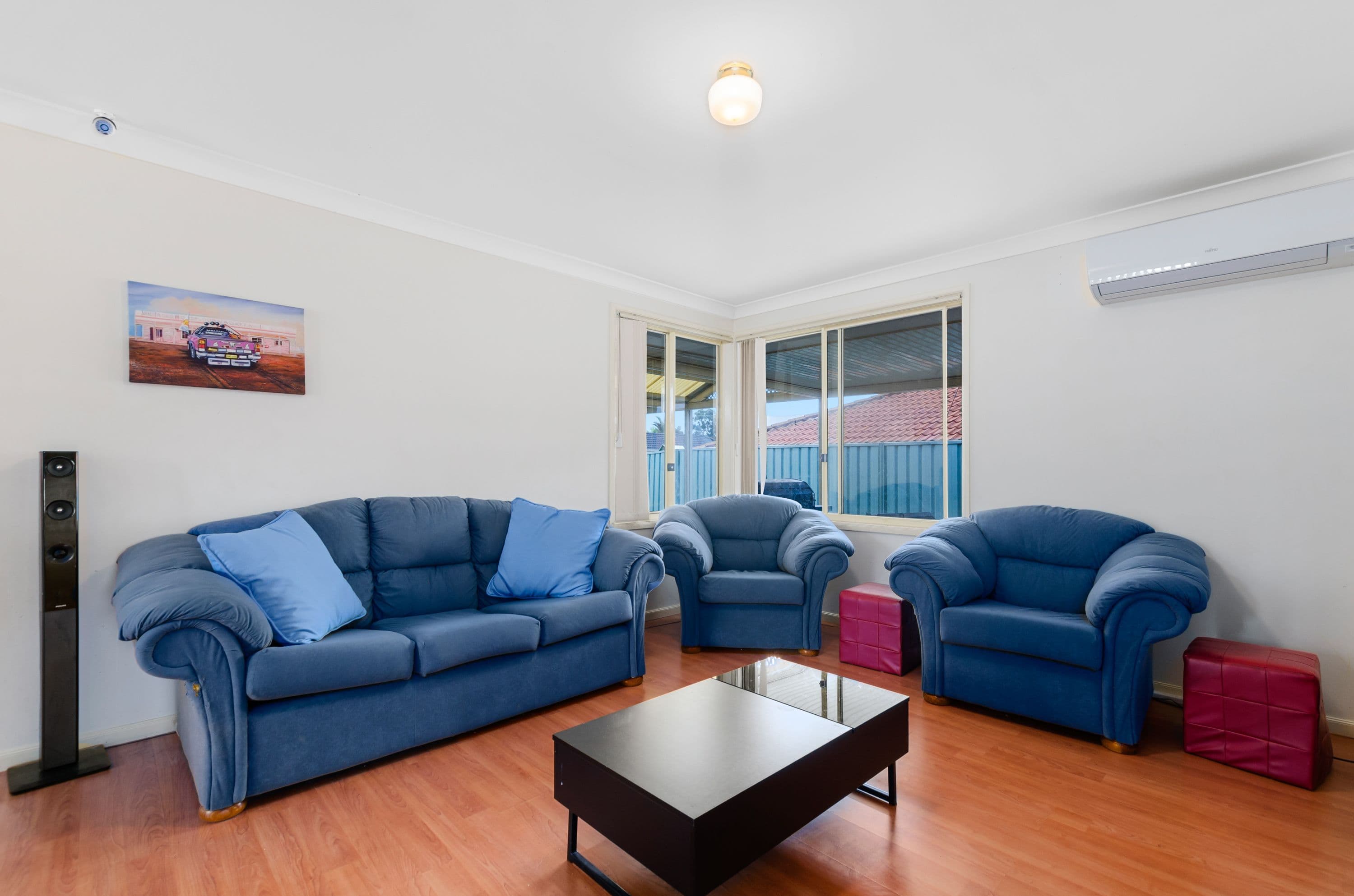 61 Timms Place, Horsley - Thumbnail 2