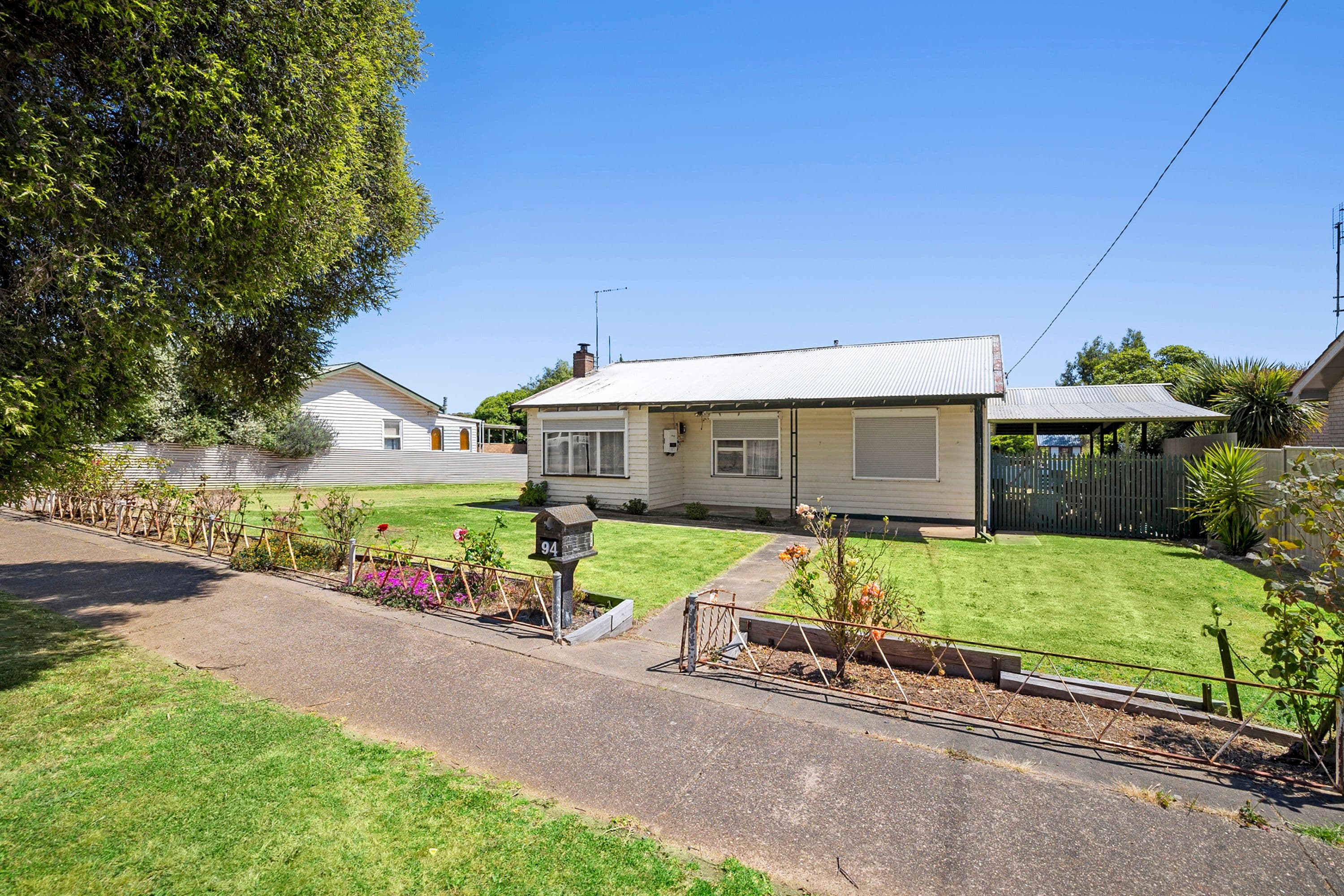 94 Banfield Street, Ararat VIC 3377, Ararat - Image 1