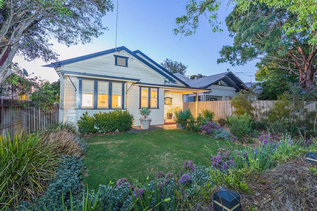 13 McMillan Avenue, Geelong VIC 3220, Geelong - Thumbnail 6