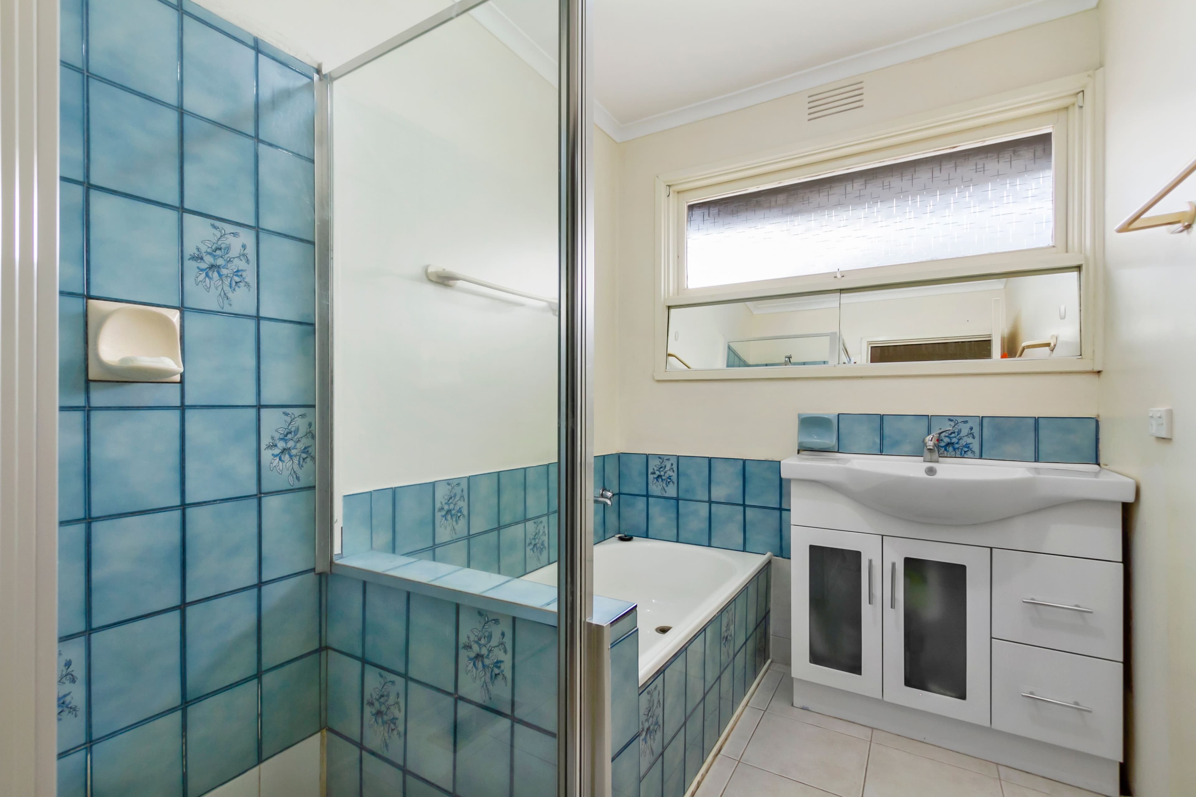60 Grayson Drive, Scoresby VIC 3179, Scoresby - Thumbnail 5