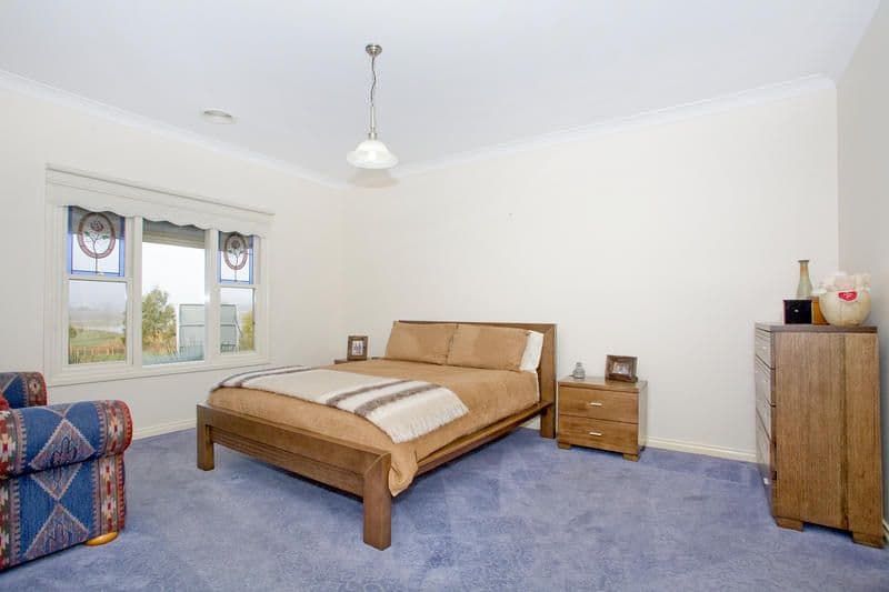 65 Lakeside Boulevard, LARA VIC 3212, Lara - Thumbnail 4