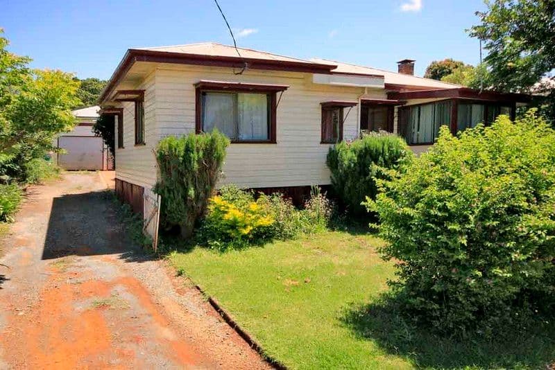 253 West Street, HARRISTOWN QLD 4350, Harristown - Image 1