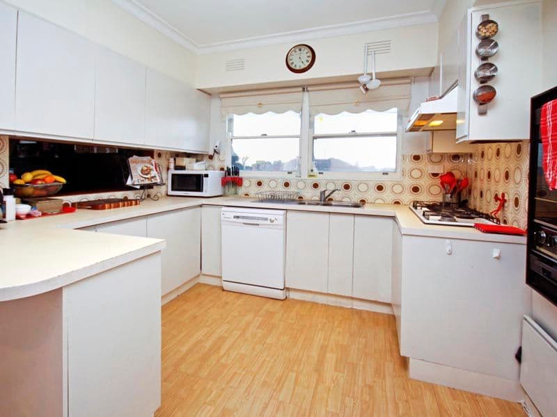 18 Maurice Street, HERNE HILL VIC 3218, Herne Hill - Thumbnail 5