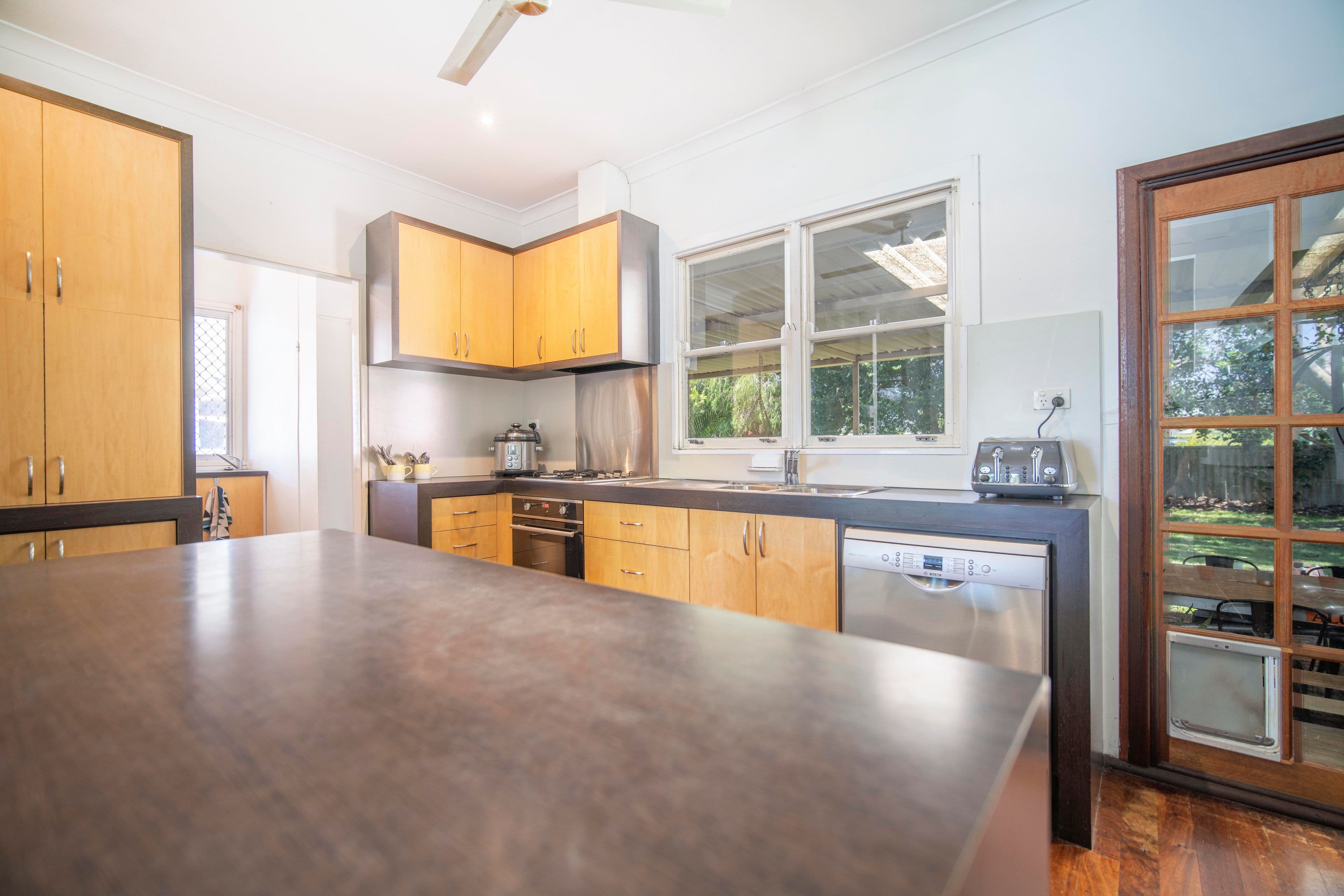 4 Ashworth Street, Cloverdale WA 6105, Cloverdale - Thumbnail 2