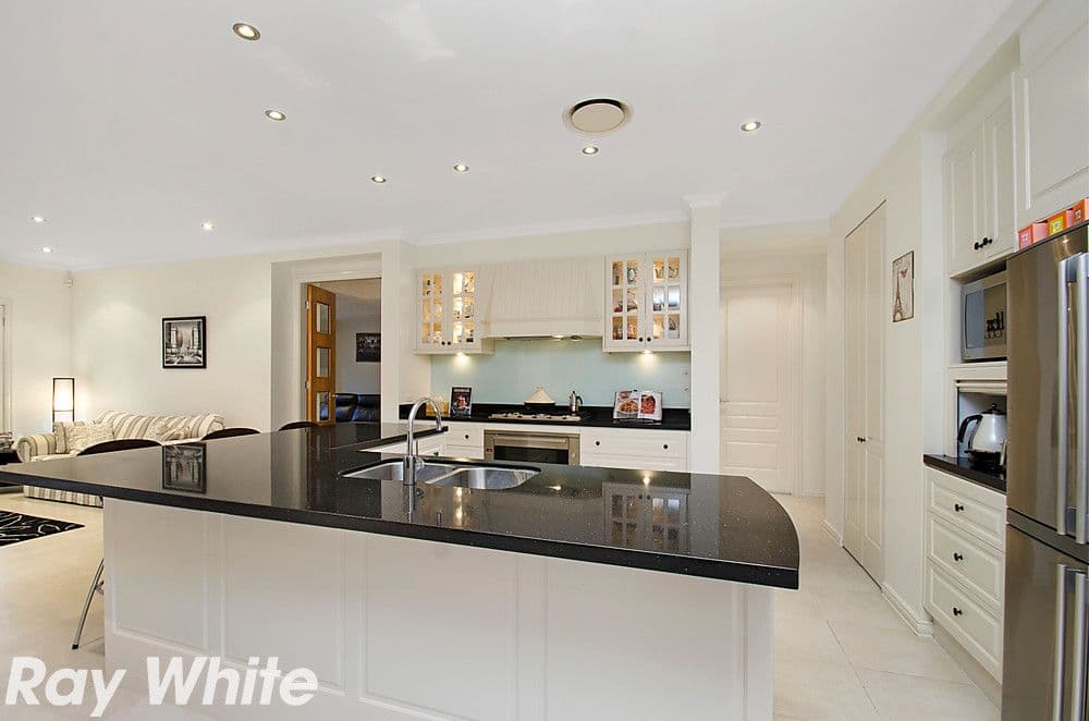 8 Lodgeworth Place, Castle Hill NSW 2154, Castle Hill - Thumbnail 8