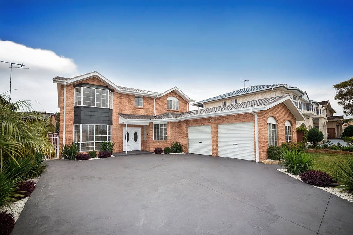 171 Brushwood Drive, Alfords Point - Image 1