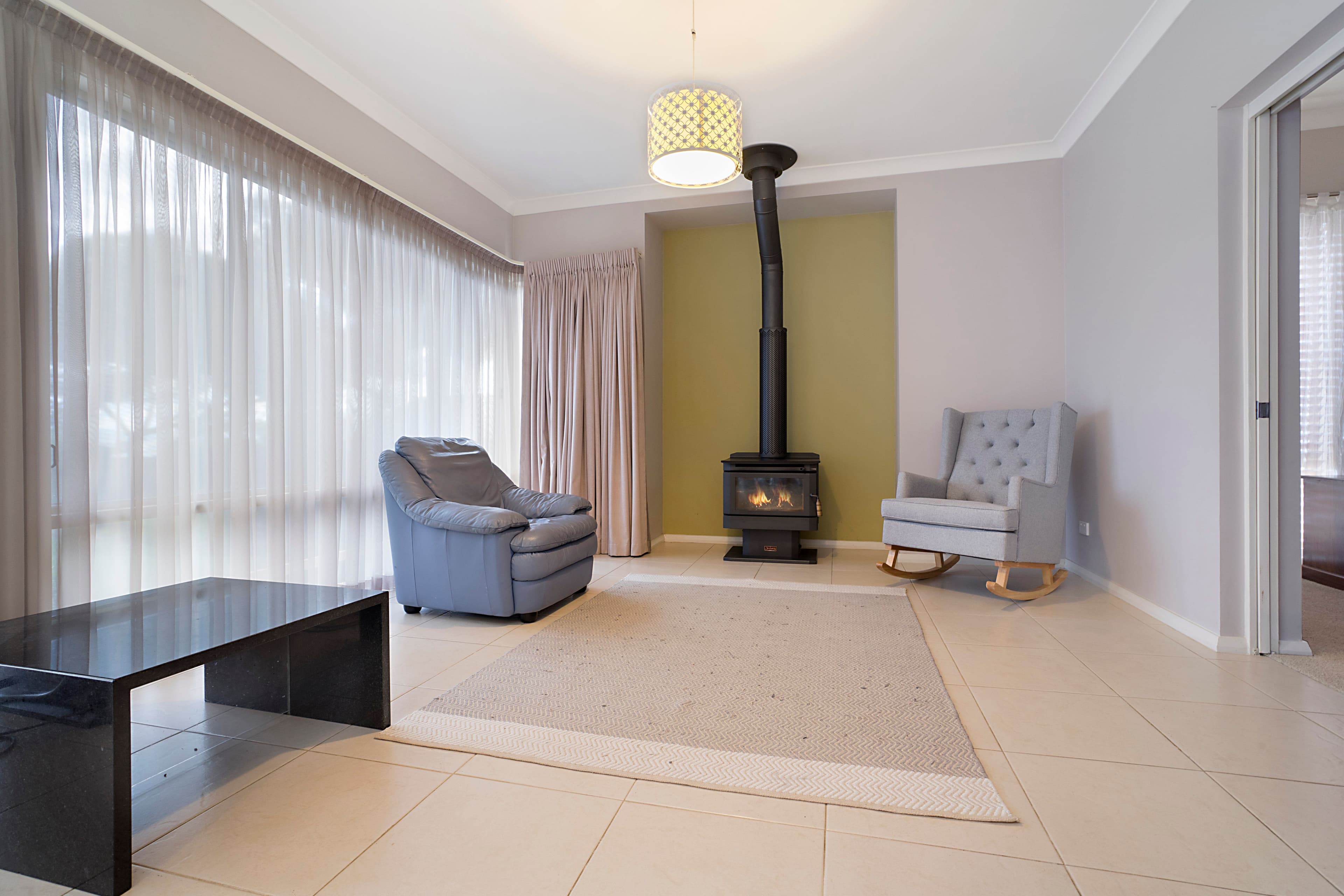 82 Canterbury Drive, Raworth - Thumbnail 7
