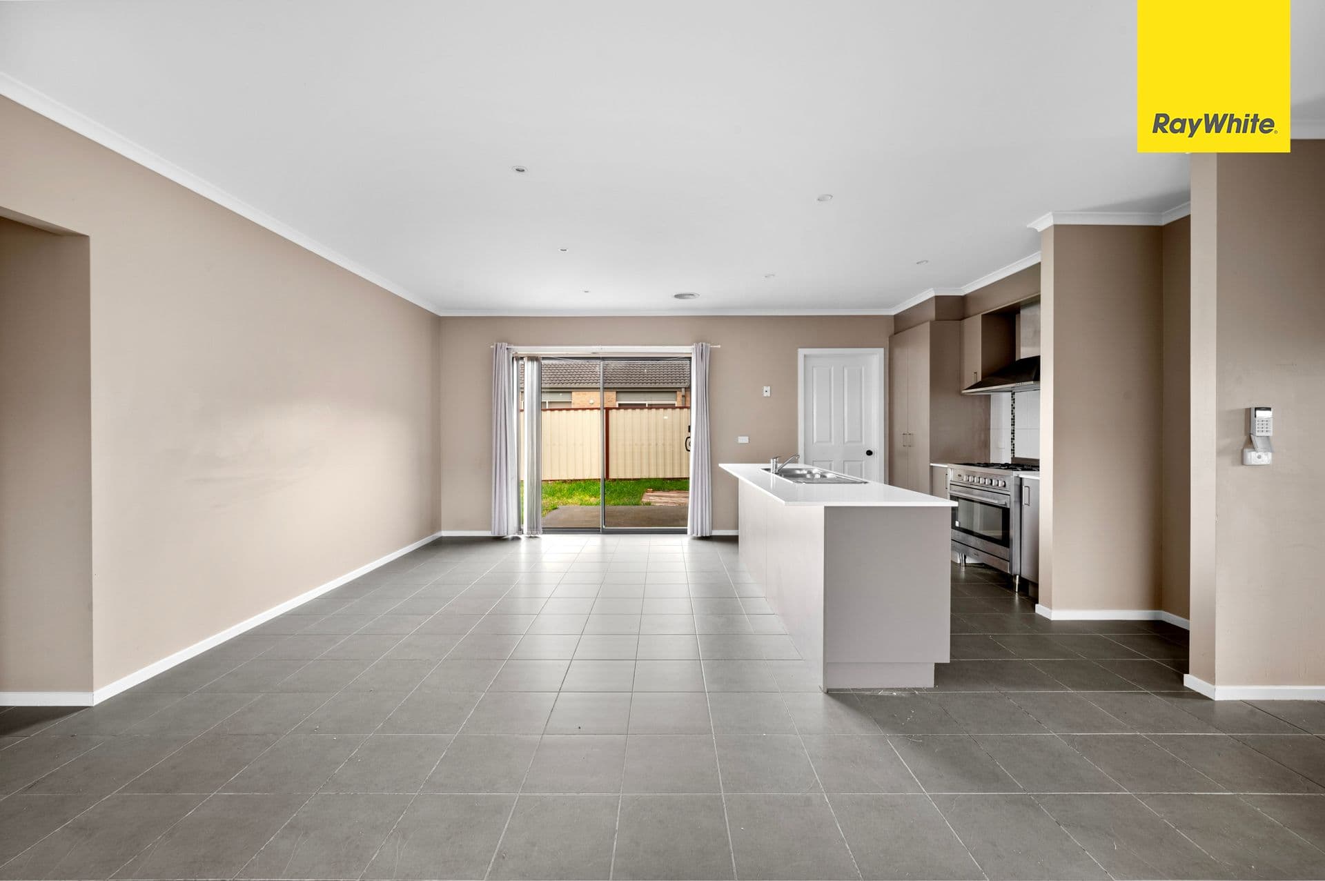 28 Spearfelt Street, Kurunjang VIC 3337, Kurunjang - Thumbnail 8