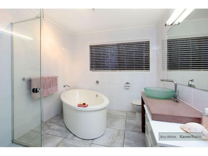 87 Bielby Road, KENMORE HILLS QLD 4069, Kenmore Hills - Thumbnail 5