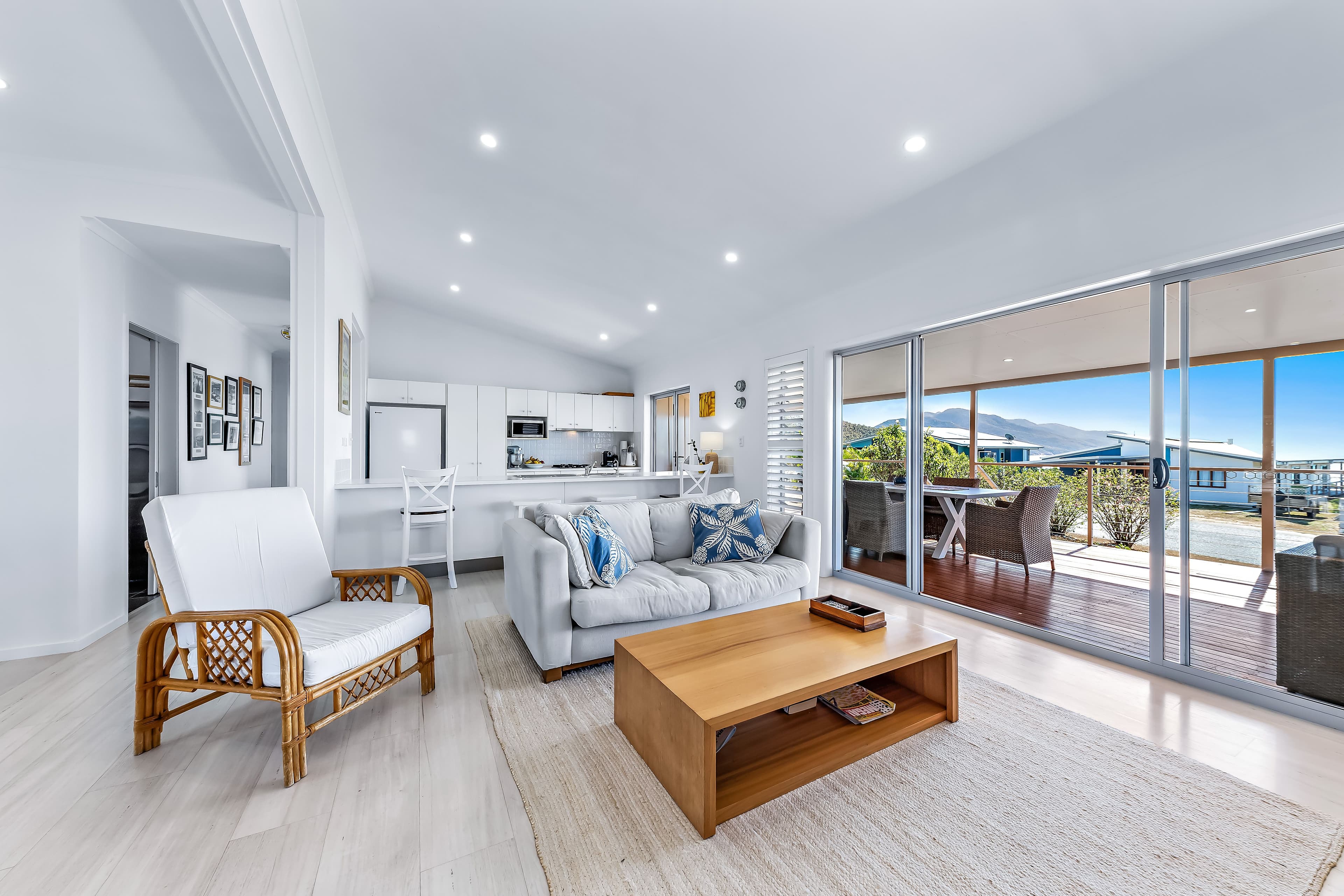 40 Blackcurrant Drive, Hideaway Bay QLD 4800, Hideaway Bay - Thumbnail 2