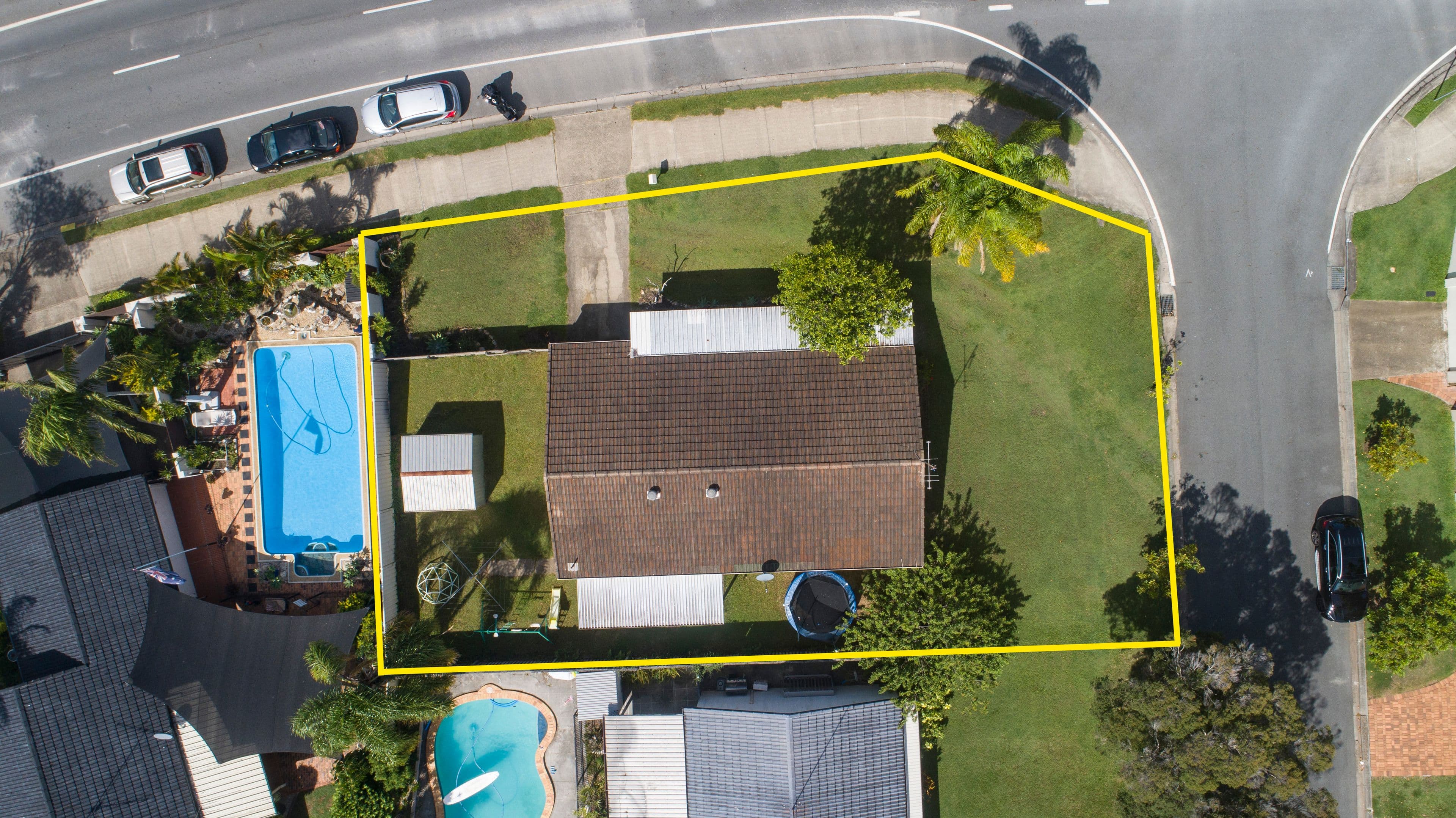 11 Oceanic Drive, Mermaid Waters QLD 4218, Mermaid Waters - Thumbnail 5