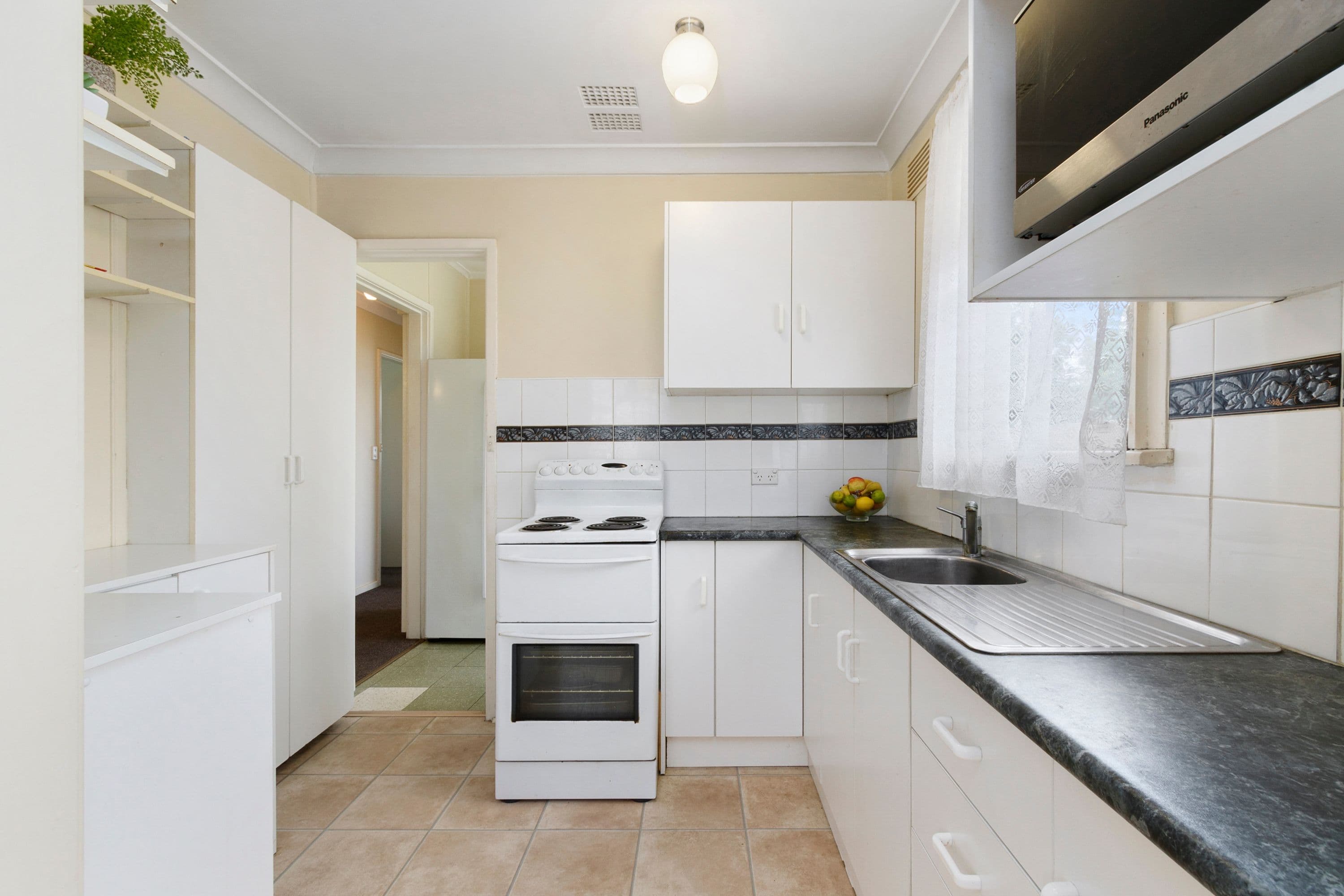 19 Pitcairn Avenue, Lethbridge Park NSW 2770, Lethbridge Park - Thumbnail 4