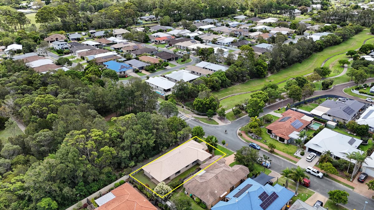 75 O'Reilly Drive, CALOUNDRA WEST QLD 4551, Caloundra West - Thumbnail 2