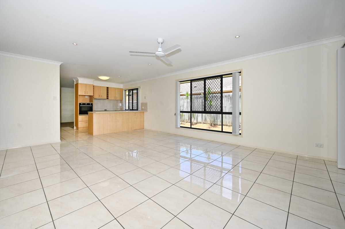 75 O'Reilly Drive, CALOUNDRA WEST QLD 4551, Caloundra West - Thumbnail 4