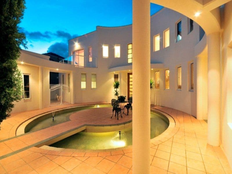 15 Karabella Court, MERMAID WATERS QLD 4218, Mermaid Waters - Thumbnail 2