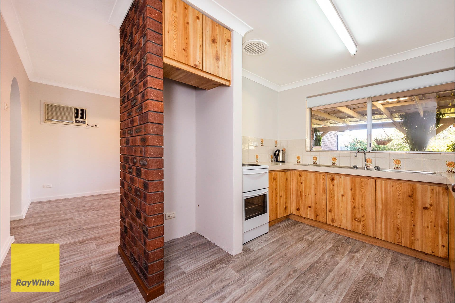 17 Ind Street, Lesmurdie WA 6076, Lesmurdie - Thumbnail 8