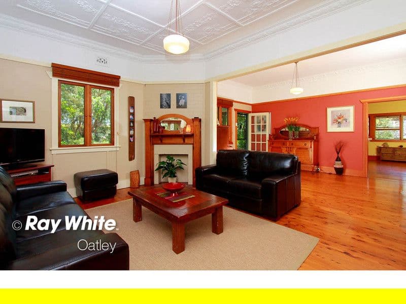 33 Kitchener Street, OATLEY NSW 2223, Oatley - Thumbnail 2