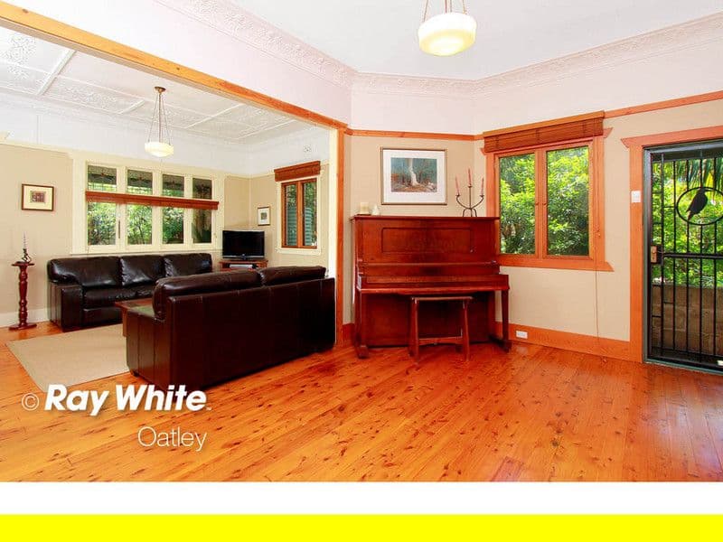 33 Kitchener Street, OATLEY NSW 2223, Oatley - Thumbnail 3