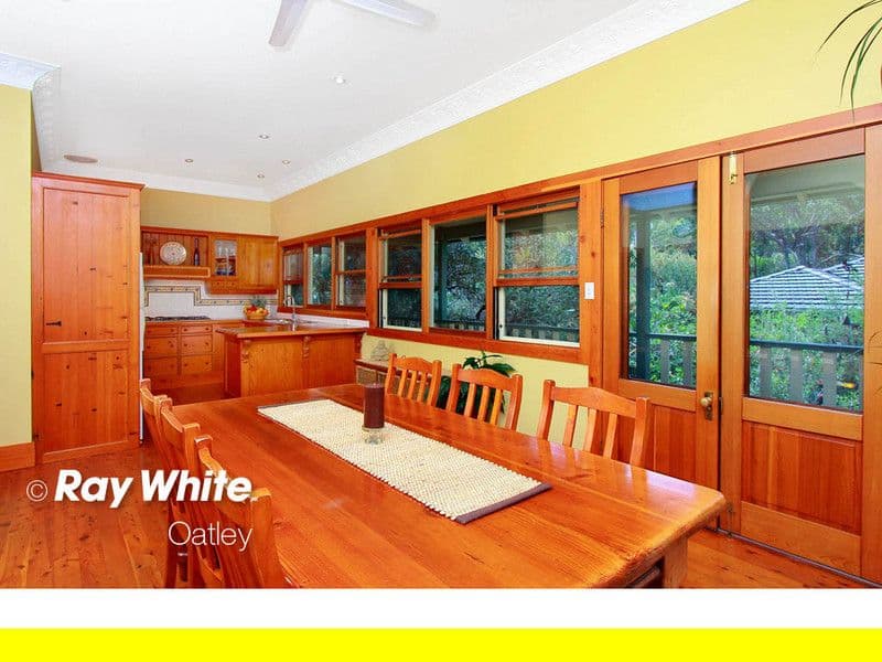 33 Kitchener Street, OATLEY NSW 2223, Oatley - Thumbnail 4