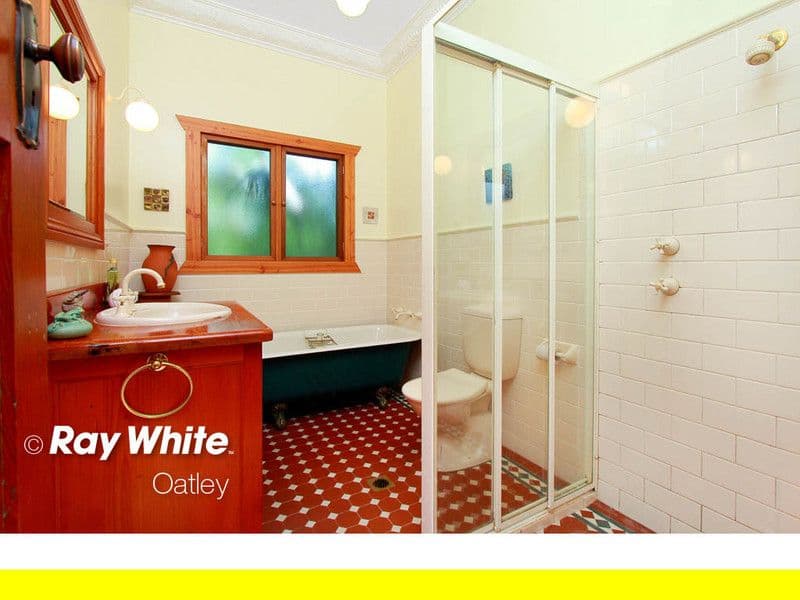 33 Kitchener Street, OATLEY NSW 2223, Oatley - Thumbnail 6