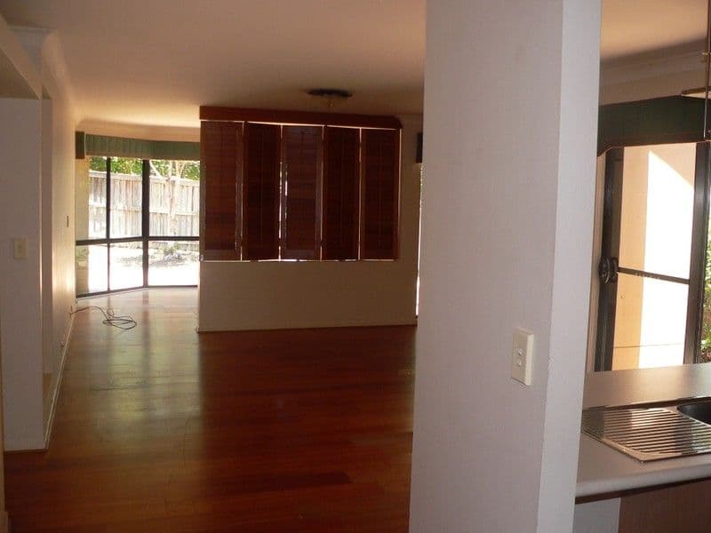 7 Grevillea Place, FOREST LAKE QLD 4078, Forest Lake - Thumbnail 2