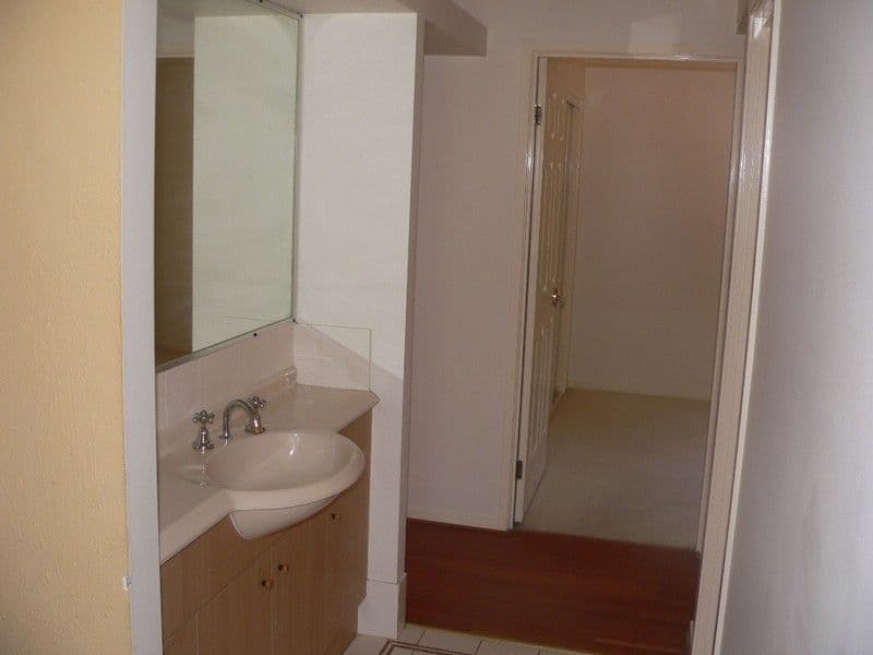 7 Grevillea Place, FOREST LAKE QLD 4078, Forest Lake - Thumbnail 4