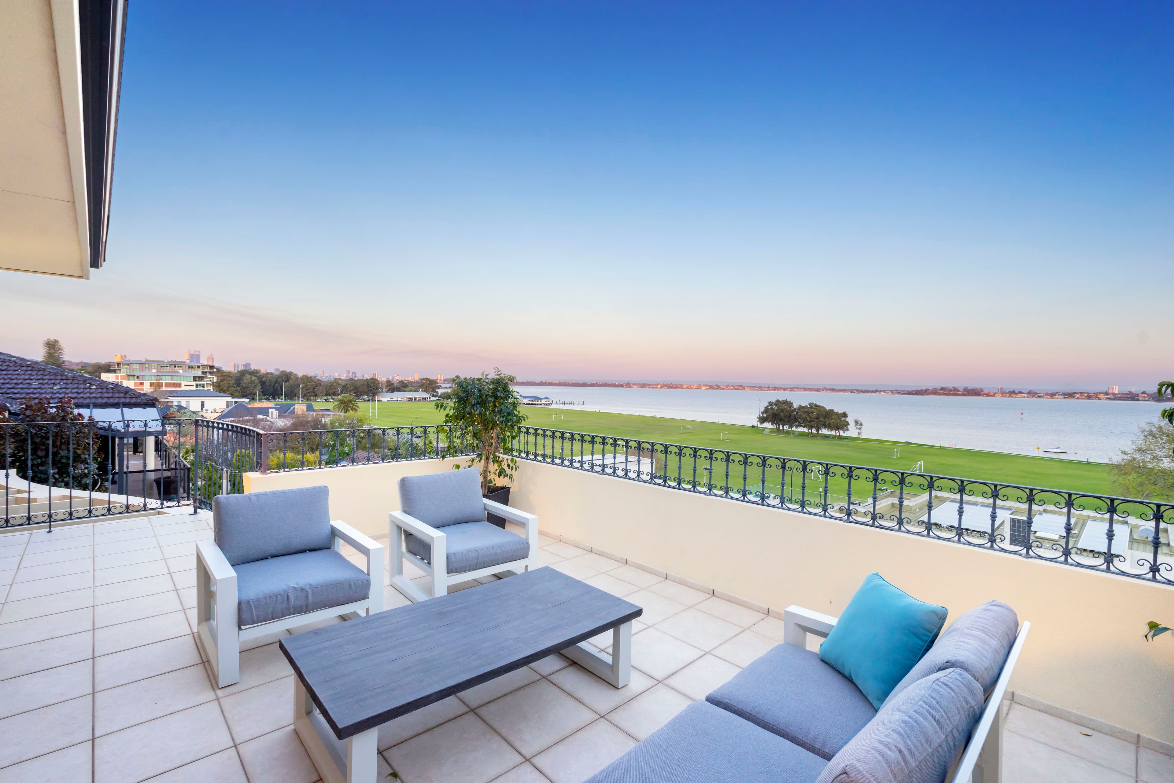 66A The Avenue, Nedlands WA 6009, Nedlands - Thumbnail 2