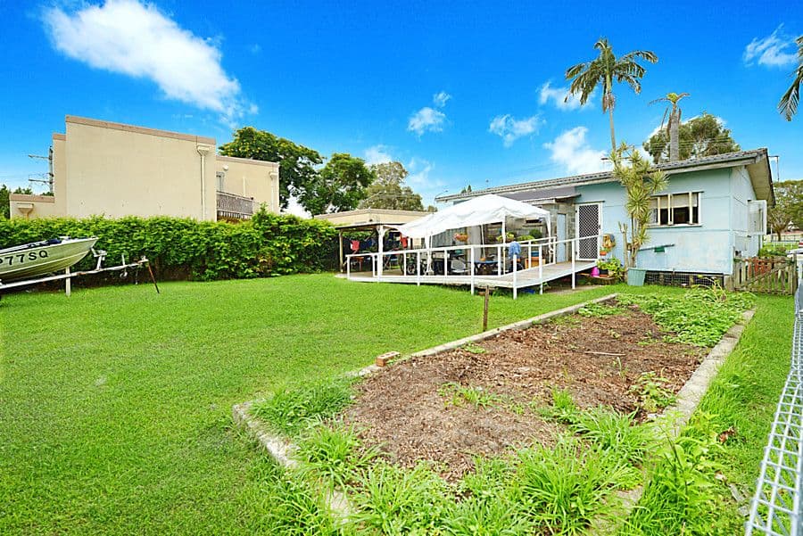 50 Falkinder Avenue, Paradise Point QLD 4216, Paradise Point - Image 1
