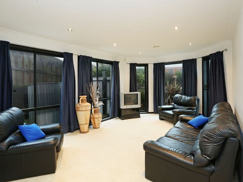 7 Regency Close, Wandana Heights VIC 3216, Wandana Heights - Thumbnail 3
