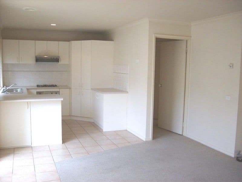 2 Spray Street, FRANKSTON VIC 3199, Frankston - Thumbnail 4