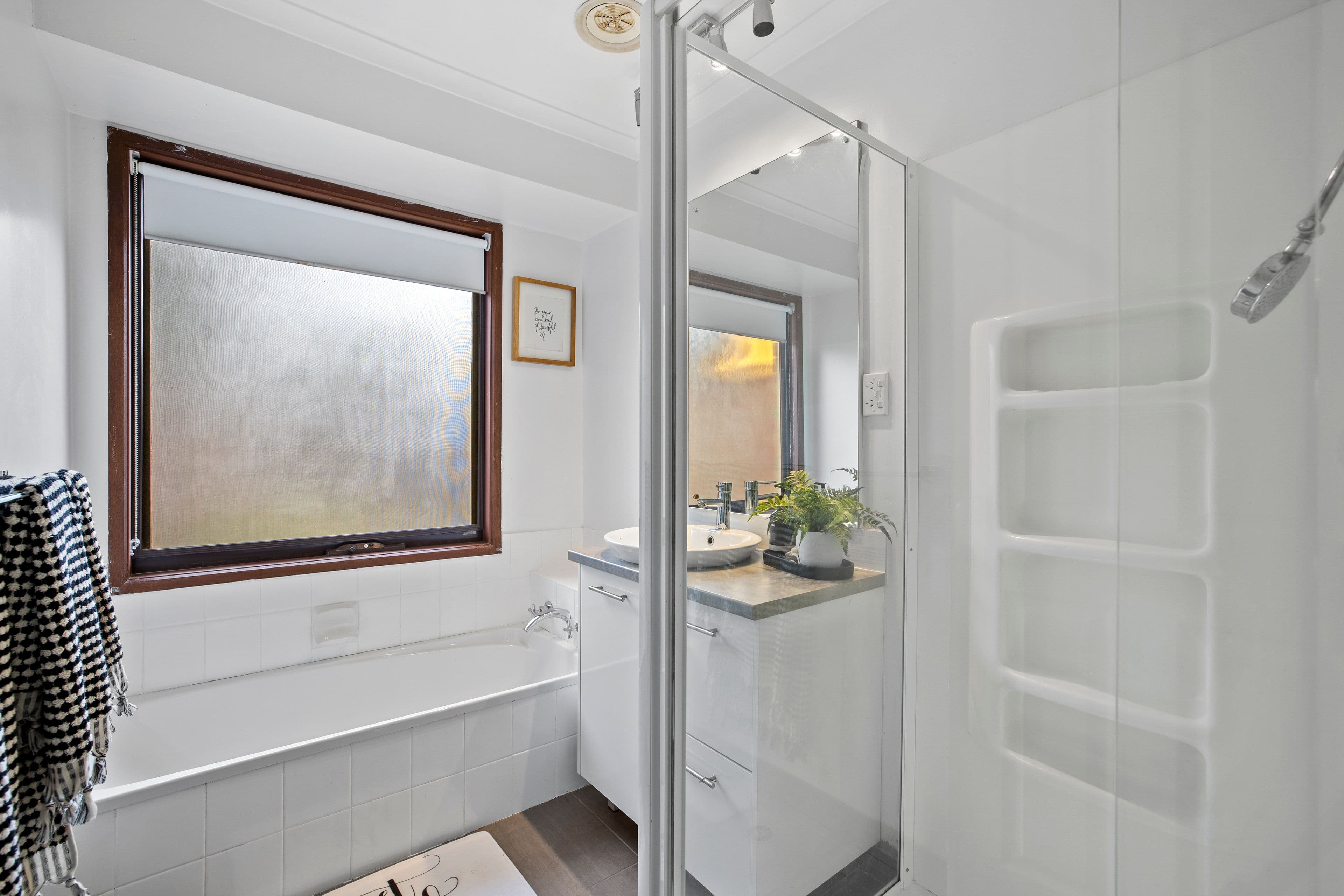 6 Lovell Close, Rowville VIC 3178, Rowville - Thumbnail 7