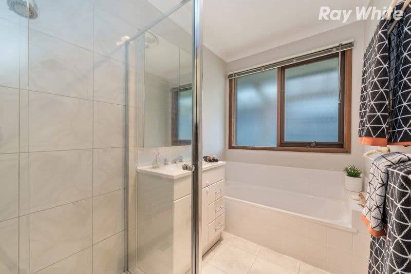 6 Springfield Avenue, Croydon VIC 3136, Croydon - Thumbnail 6