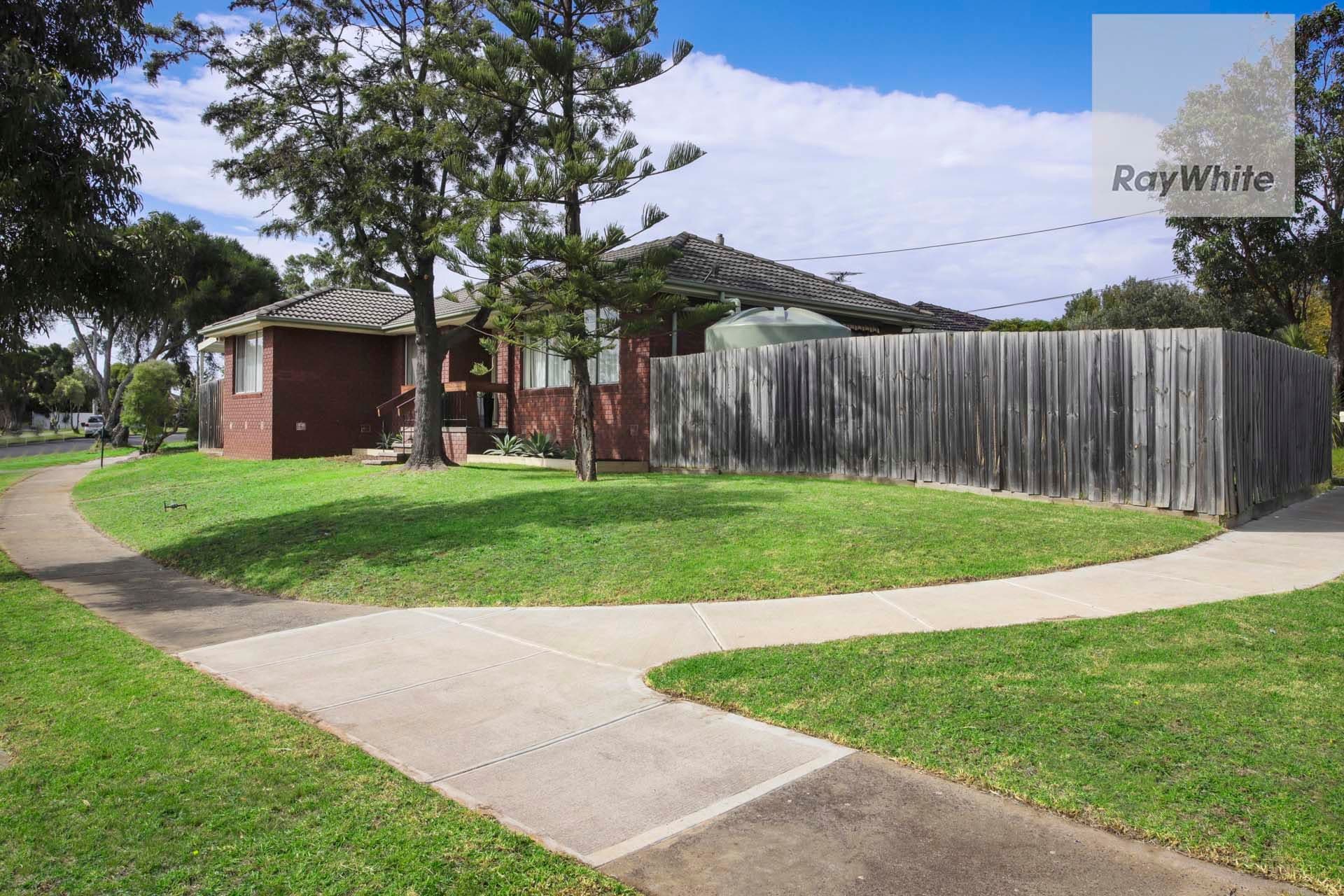 1 Bay Court, Gladstone Park VIC 3043, Gladstone Park - Thumbnail 4