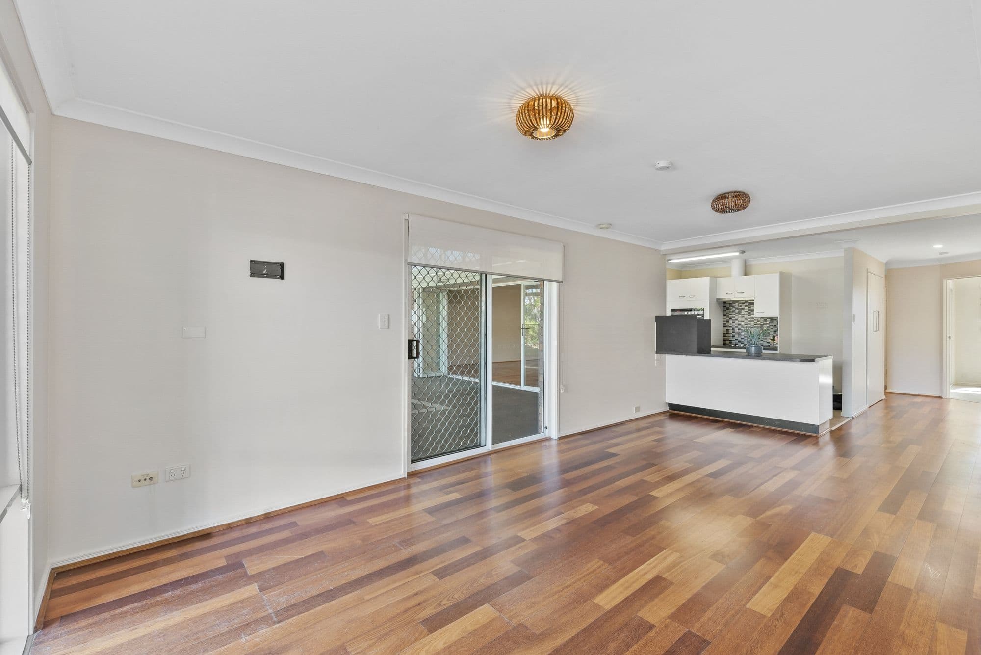 25 Linthaven Drive, Rothwell QLD 4022, Rothwell - Thumbnail 5