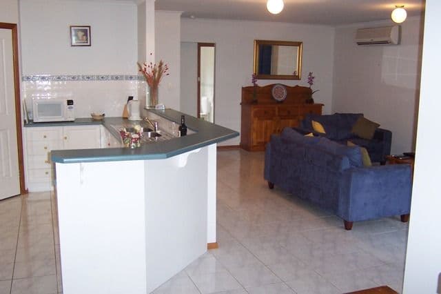 200 Kareela Road, Penrose - Thumbnail 3