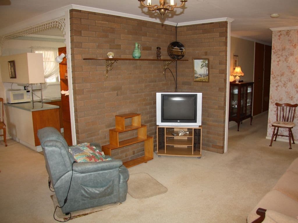 15 Hibiscus Street, EVERTON HILLS QLD 4053, Everton Hills - Thumbnail 6