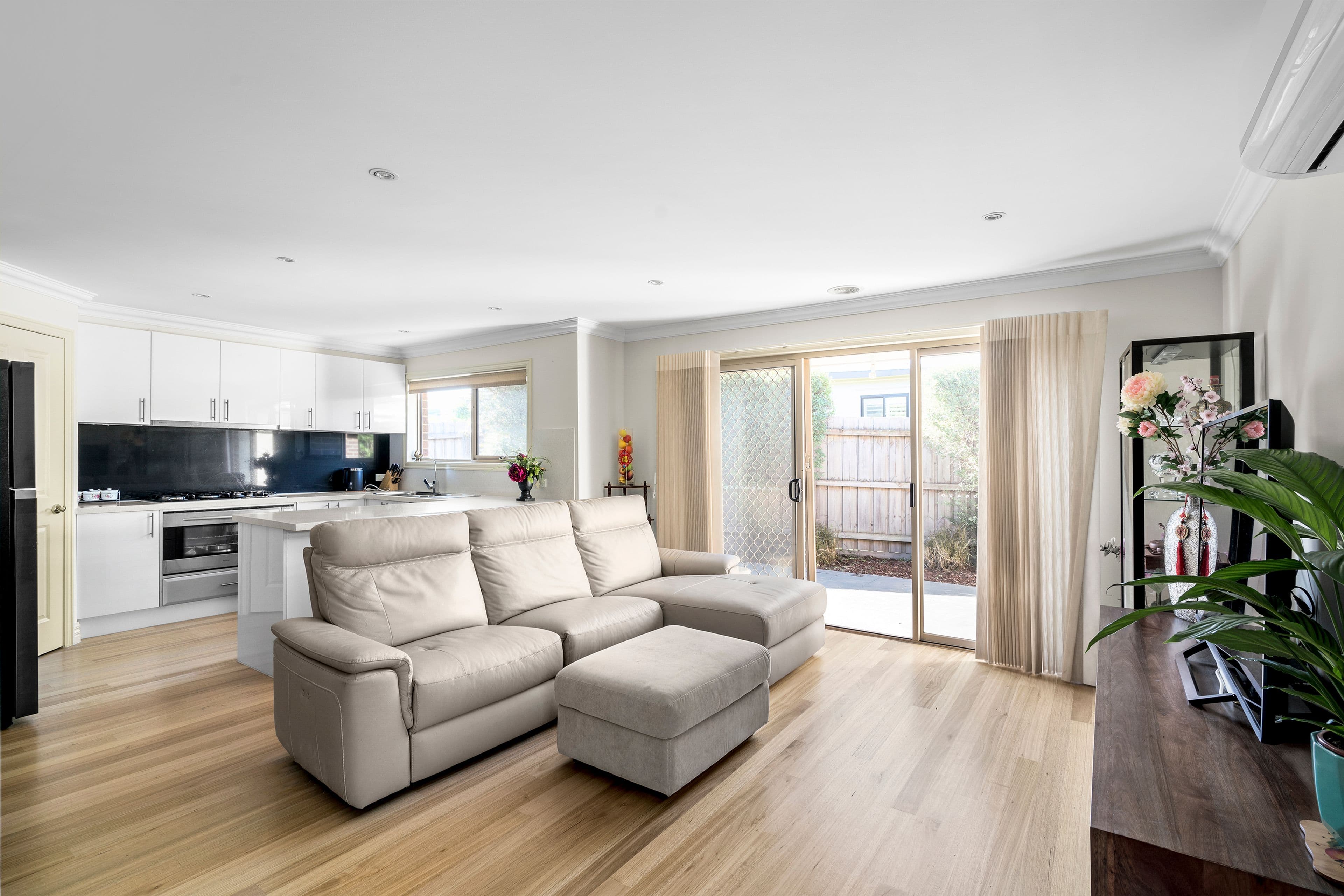 22 Cypress Avenue, Brooklyn VIC 3012, Brooklyn - Thumbnail 2